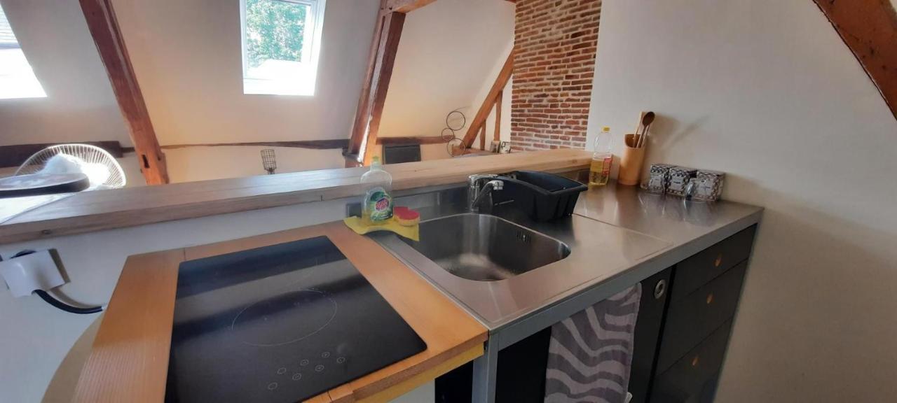 Loft De Charme A 150M De La Cathedrale Apartment โบเวส์ ภายนอก รูปภาพ